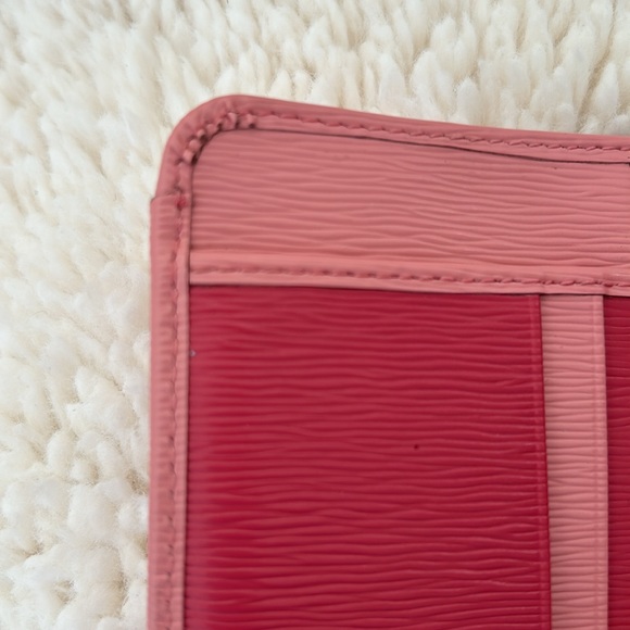 PRADA Saffiano Pink Bifold Wallet - Picture 9 of 10